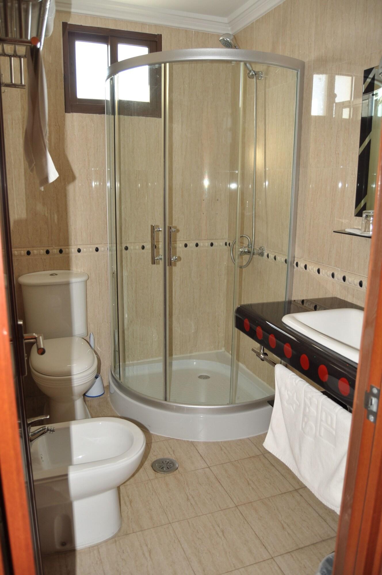 Hotel Atenas Tétouan Eksteriør bilde