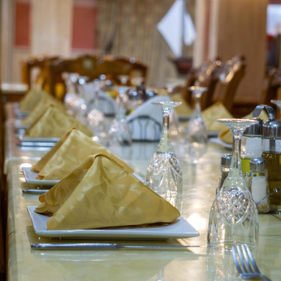 Hotel Atenas Tétouan Eksteriør bilde