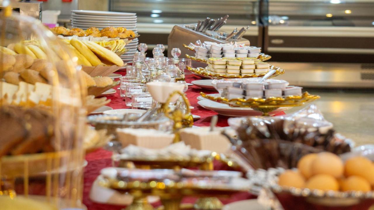 Hotel Atenas Tétouan Eksteriør bilde